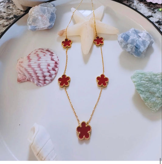 Collar “Rojo Vital”